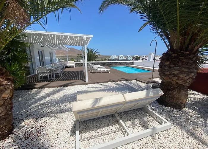 فيلة Patricia By Villalia